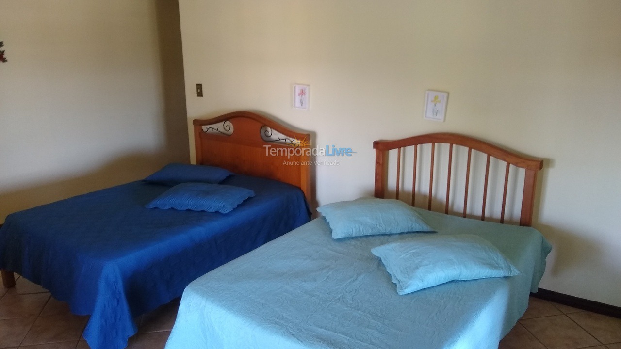 Granja para alquiler de vacaciones em Atibaia (Residencial Pararanga)