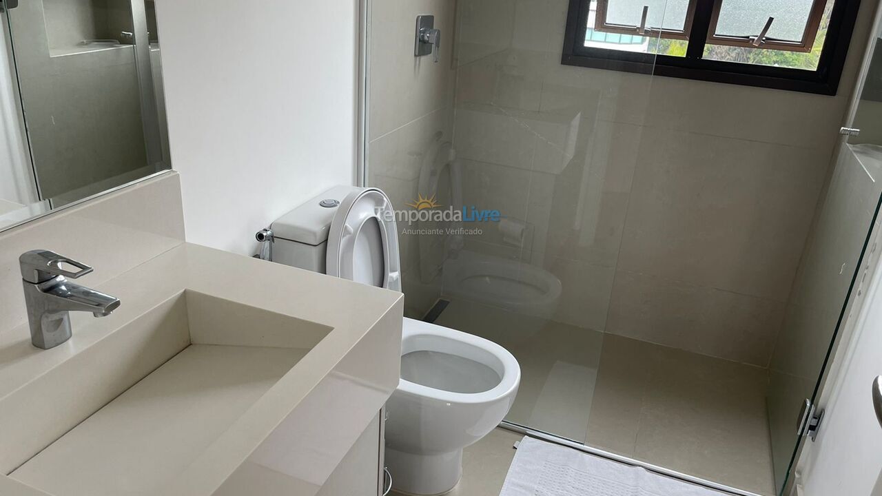 Apartamento para aluguel de temporada em Bertioga (Riviera de São Lourenço)