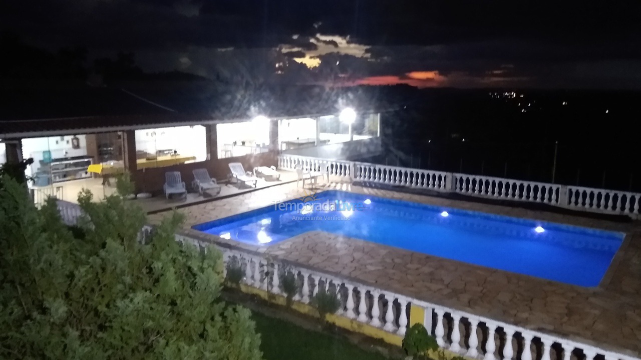 Granja para alquiler de vacaciones em Atibaia (Residencial Pararanga)