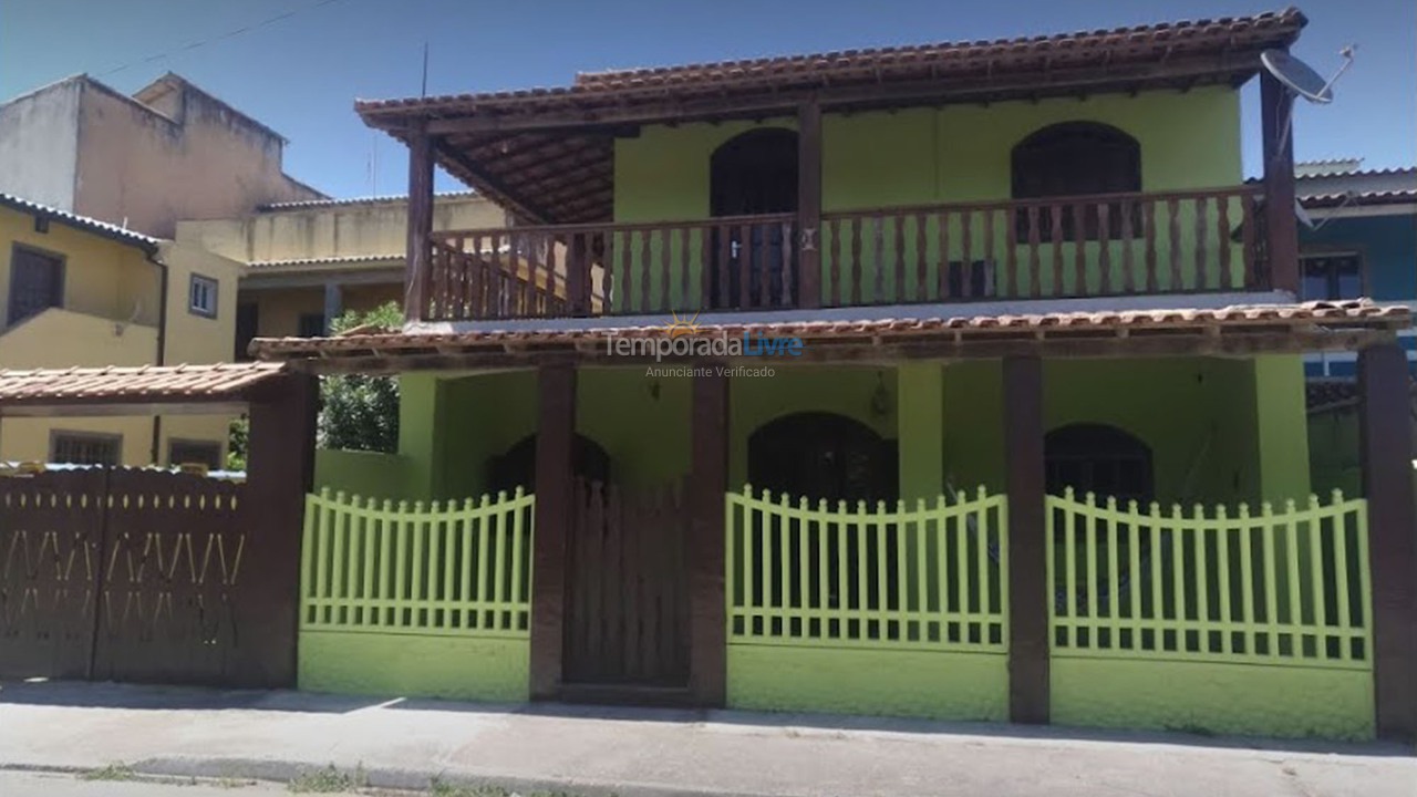 Casa para aluguel de temporada em Cabo Frio (Unamar)