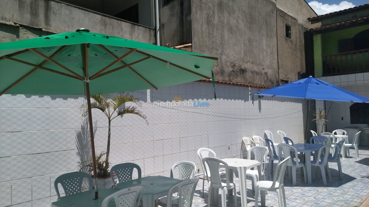 Casa para aluguel de temporada em Cabo Frio (Unamar)