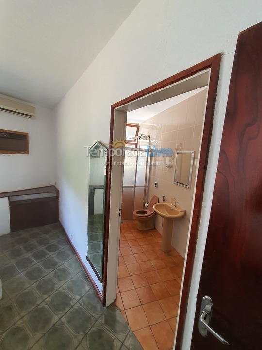 Casa para aluguel de temporada em Guarujá (Enseada)