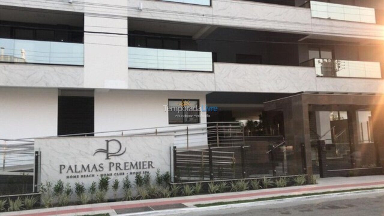 Apartamento para aluguel de temporada em Governador Celso Ramos (Praia de Palmas)