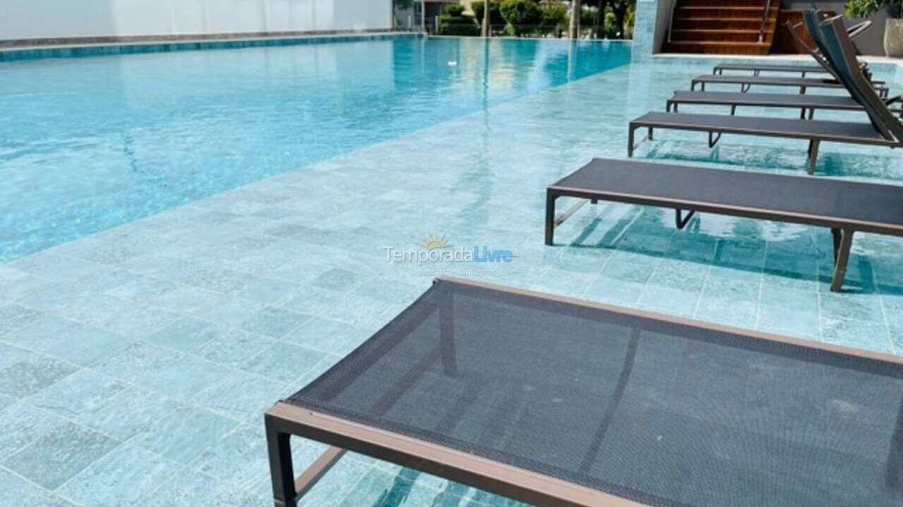 Apartamento para aluguel de temporada em Governador Celso Ramos (Praia de Palmas)