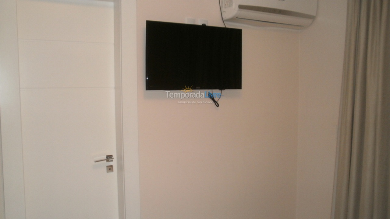 Casa para aluguel de temporada em Itapema (Meia Praia)