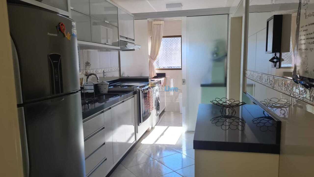 Casa para aluguel de temporada em Itapema (Meia Praia)