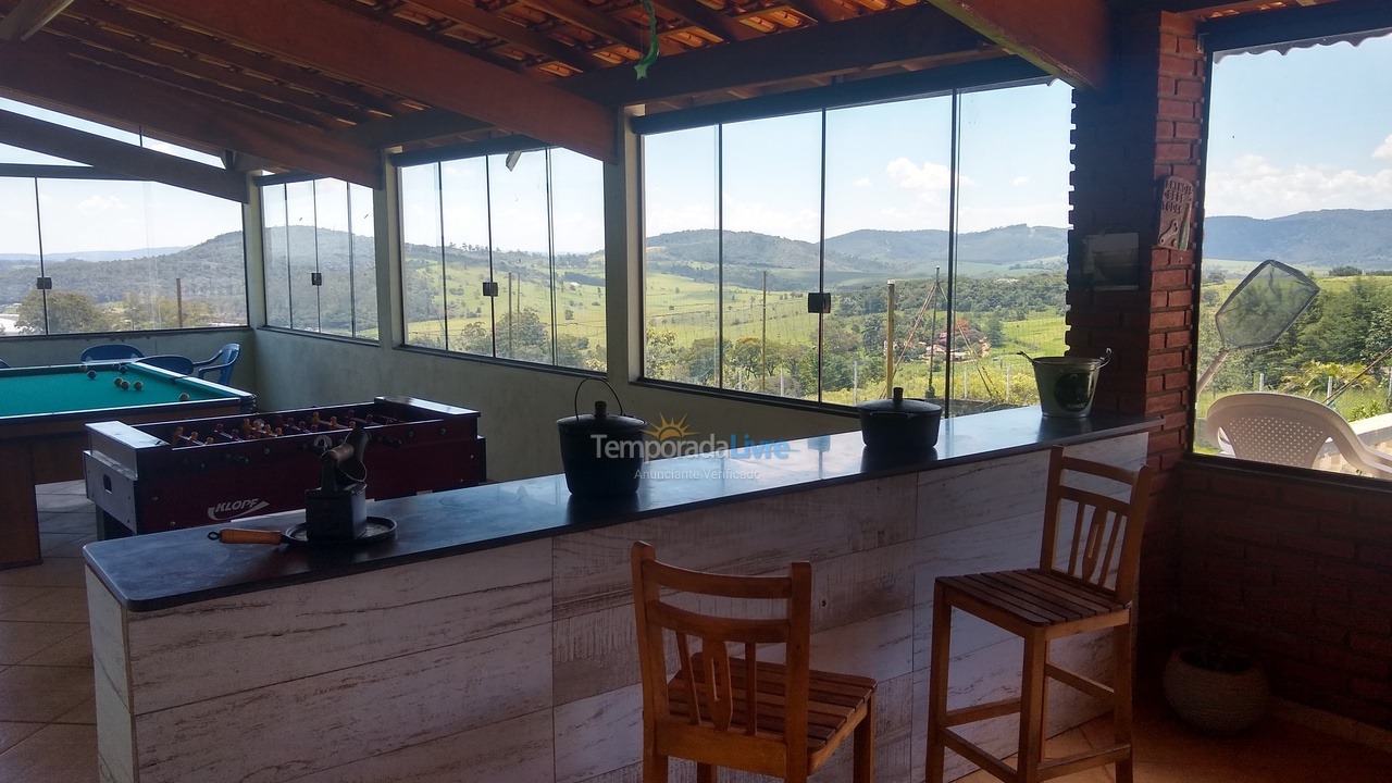 Granja para alquiler de vacaciones em Atibaia (Residencial Pararanga)