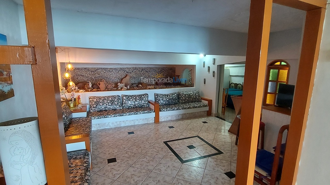 Casa para aluguel de temporada em Guarapari (Setiba)