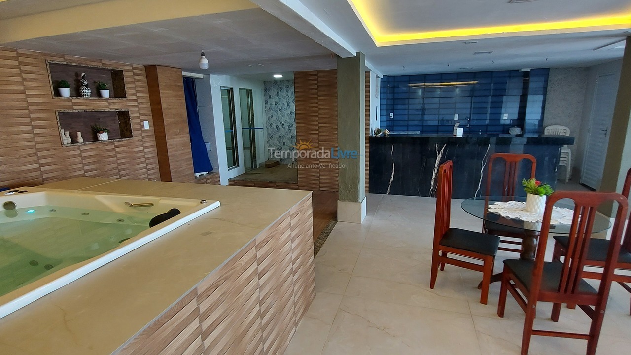 Casa para aluguel de temporada em Guarapari (Setiba)