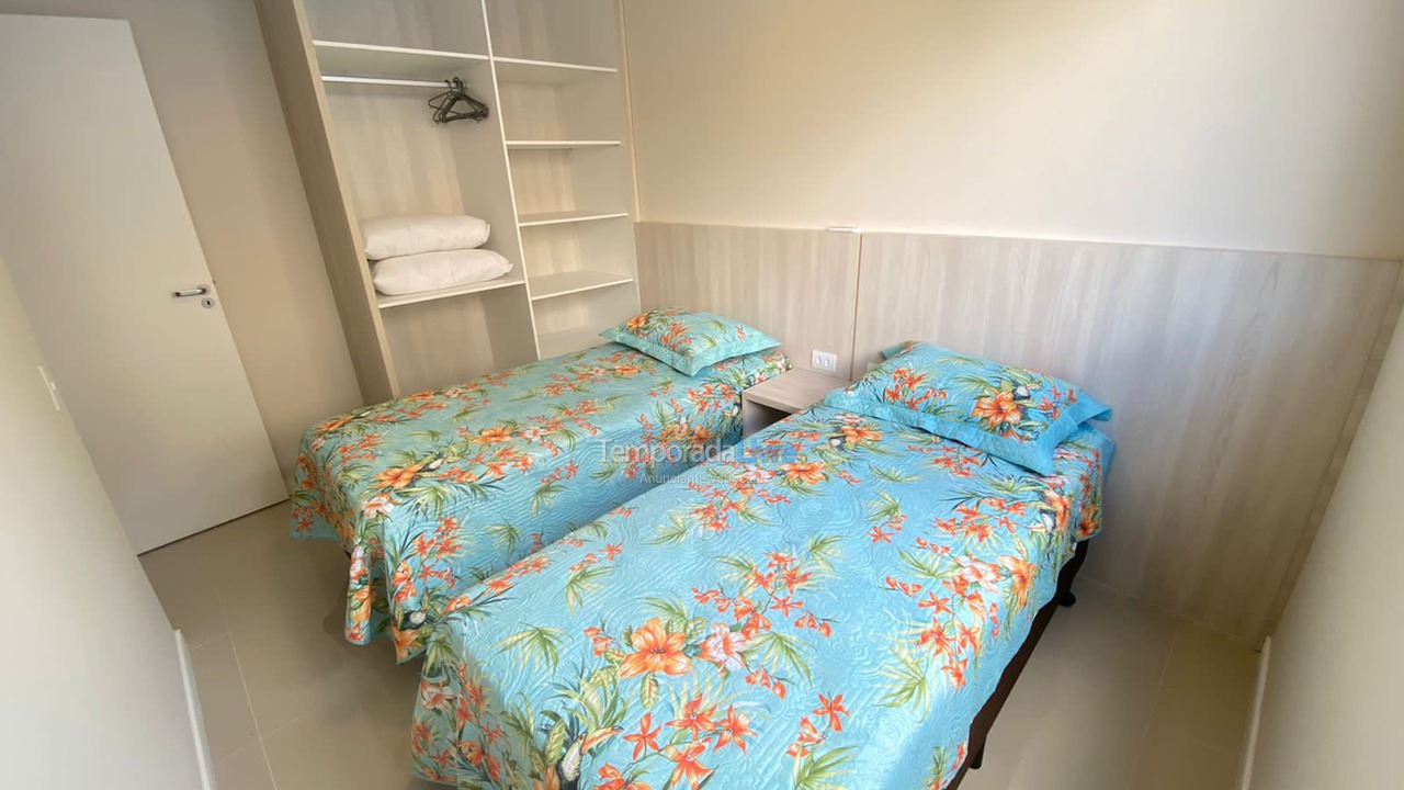 Apartment for vacation rental in Bombinhas (Praia de Bombinhas)