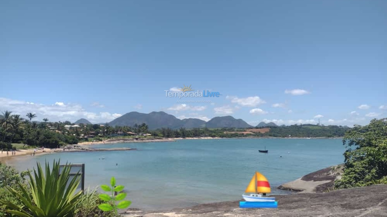 Apartamento para aluguel de temporada em Guarapari (Praia do Morro)