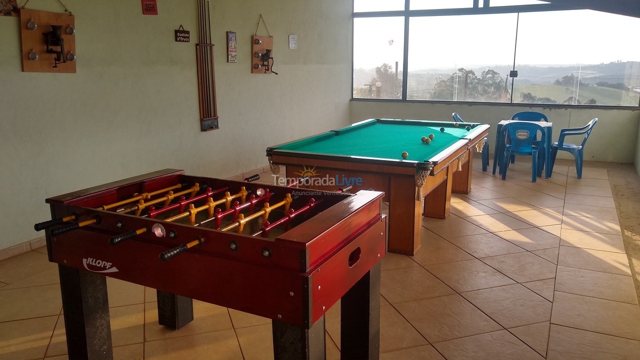 Granja para alquiler de vacaciones em Atibaia (Residencial Pararanga)