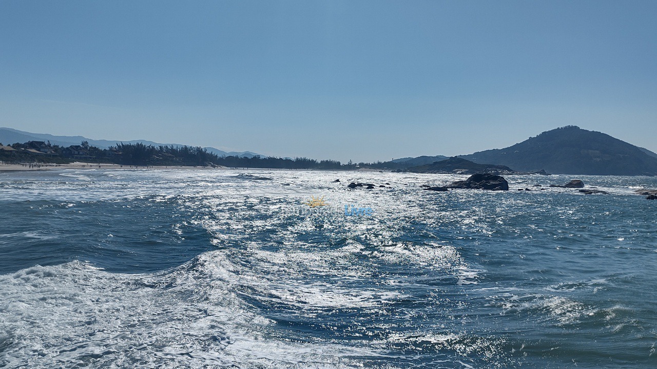 Casa para aluguel de temporada em Imbituba (Praia do Rosa)