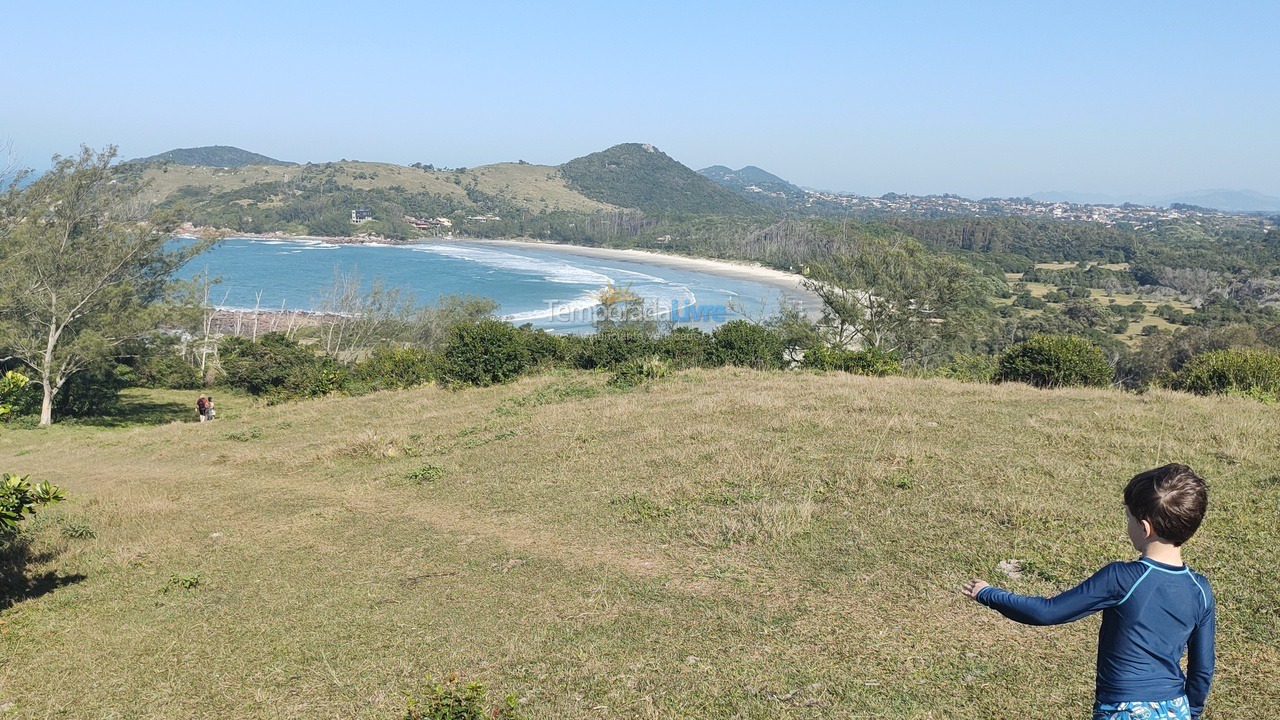 Casa para aluguel de temporada em Imbituba (Praia do Rosa)