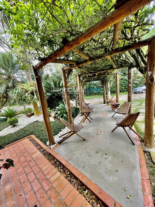 Casa para aluguel de temporada em Bertioga (Praia de Guaratuba)