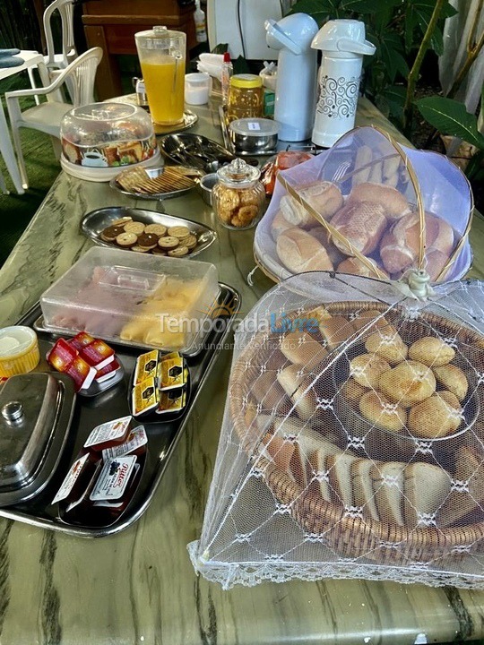 Casa para aluguel de temporada em Bertioga (Praia de Guaratuba)