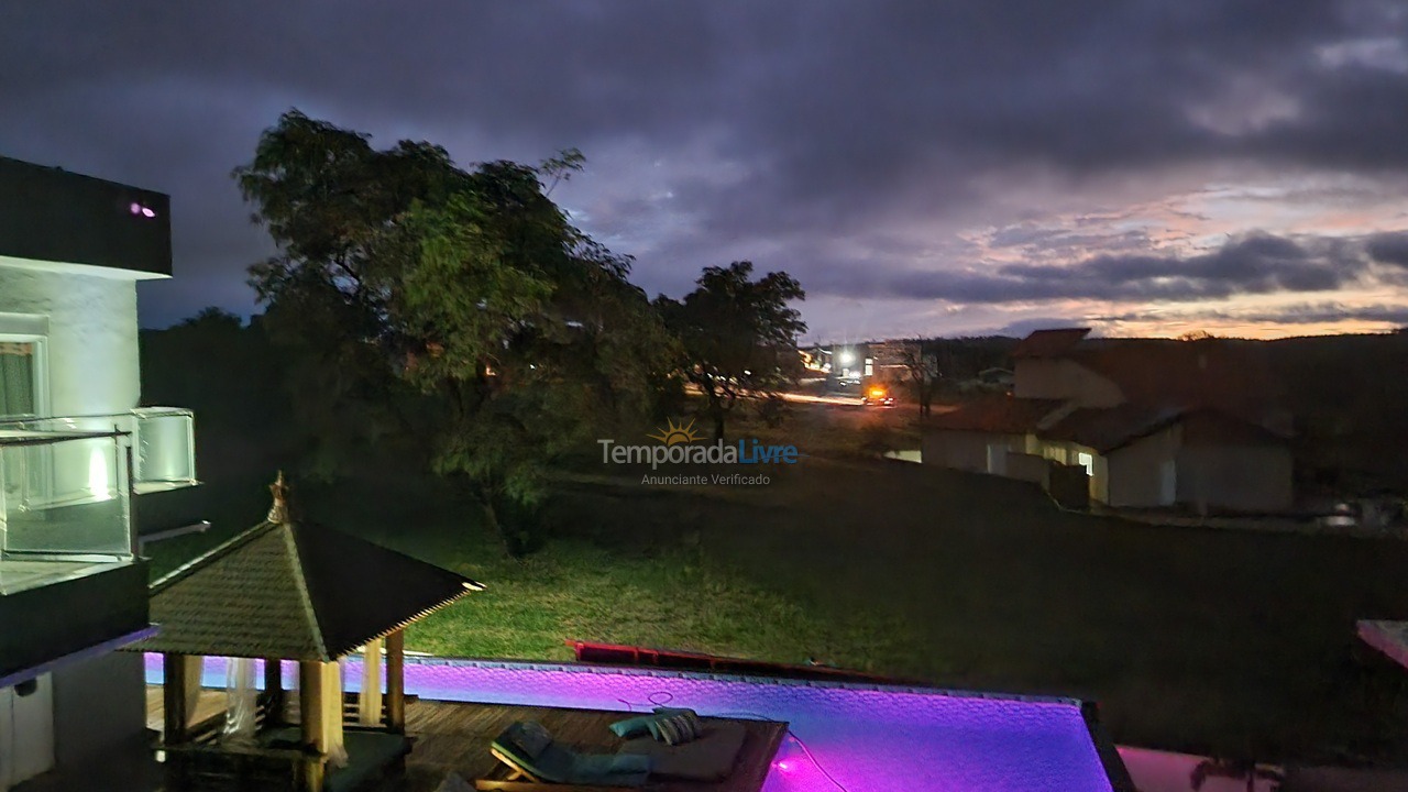 Casa para aluguel de temporada em Paranapanema (Riviera de Santa Cristina Xiii)