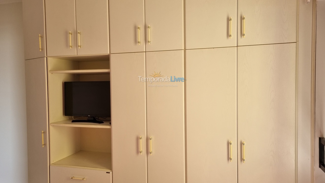 Apartamento para alquiler de vacaciones em Guarujá (Pitangueiras)