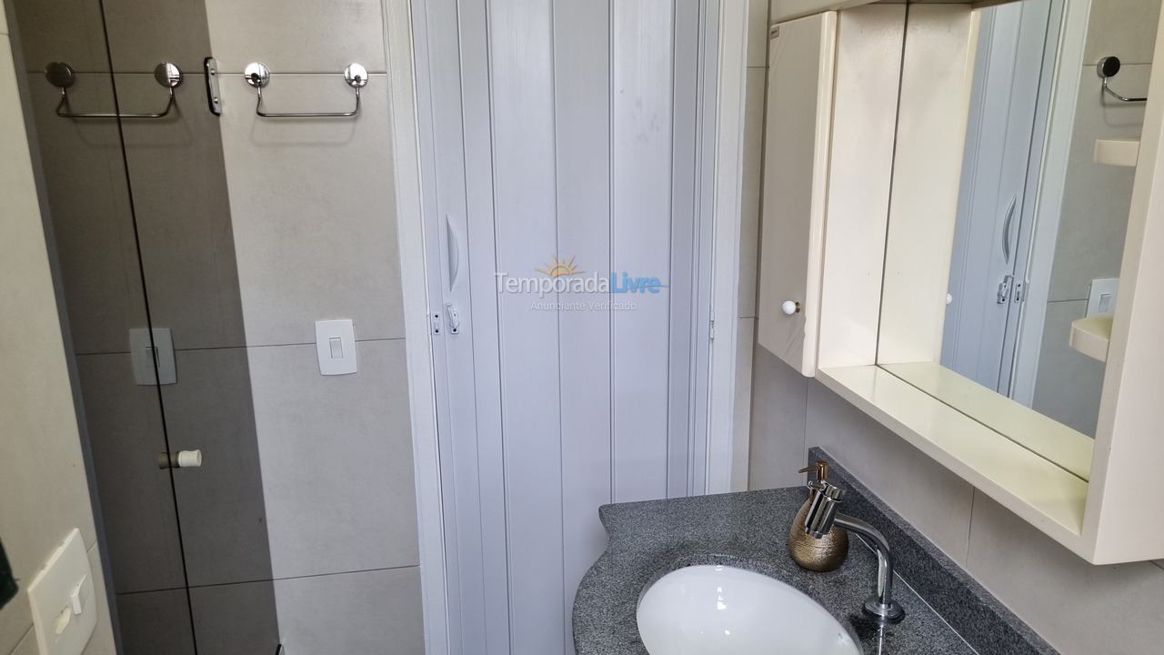 Apartamento para alquiler de vacaciones em Guarujá (Pitangueiras)