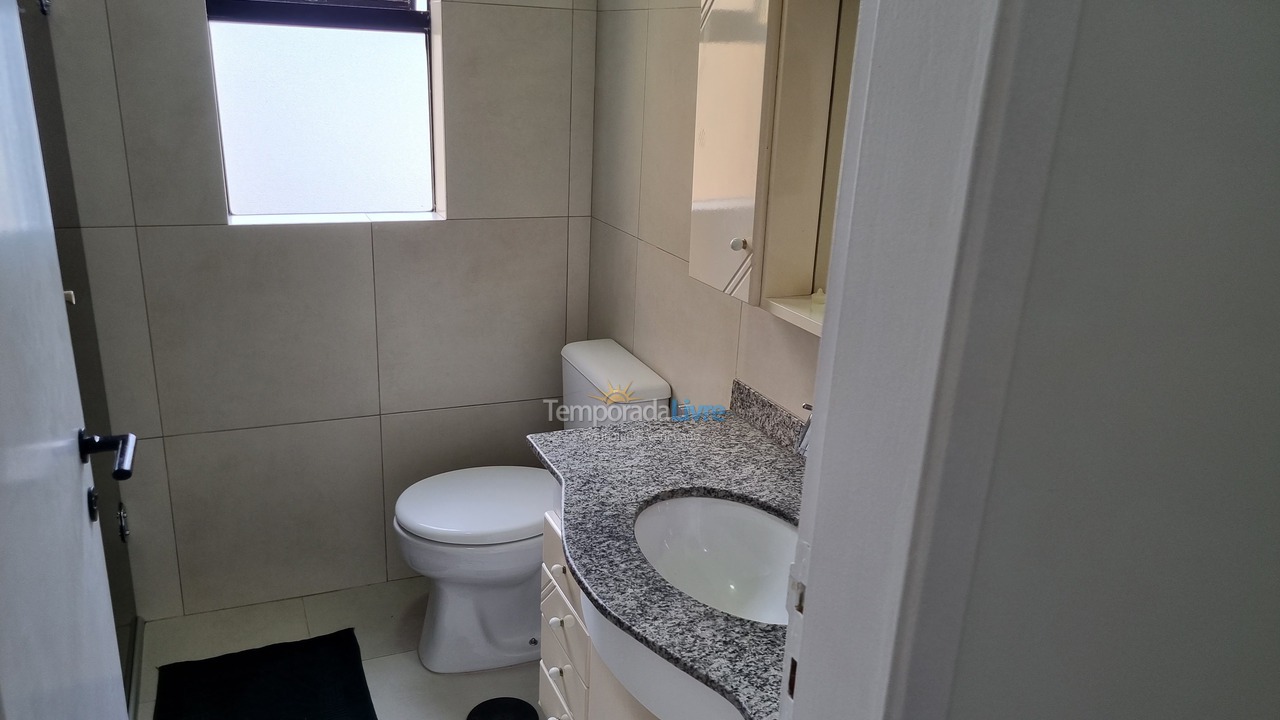 Apartamento para alquiler de vacaciones em Guarujá (Pitangueiras)