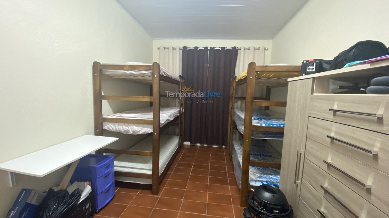 Granja para alquiler de vacaciones em Biritiba Mirim (Pomar do Carmo)