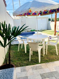 Casa con piscina a 150m del mar Itanhaém 10min de Praia do Sonhos