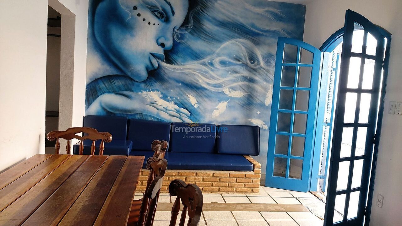Casa para aluguel de temporada em Ubatuba (Maranduba)
