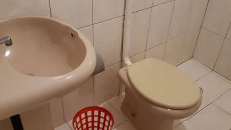 0001.11 - Maranduba - Ground Floor Kitnet - 5 People - 100M From The Sea -...