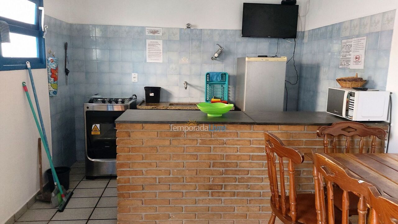 Casa para aluguel de temporada em Ubatuba (Maranduba)