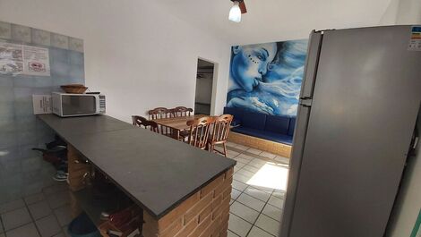 0005.01 - Maranduba - Chalé - 1 Dorm - 6 Pess - 3 Quadras Do Mar -...