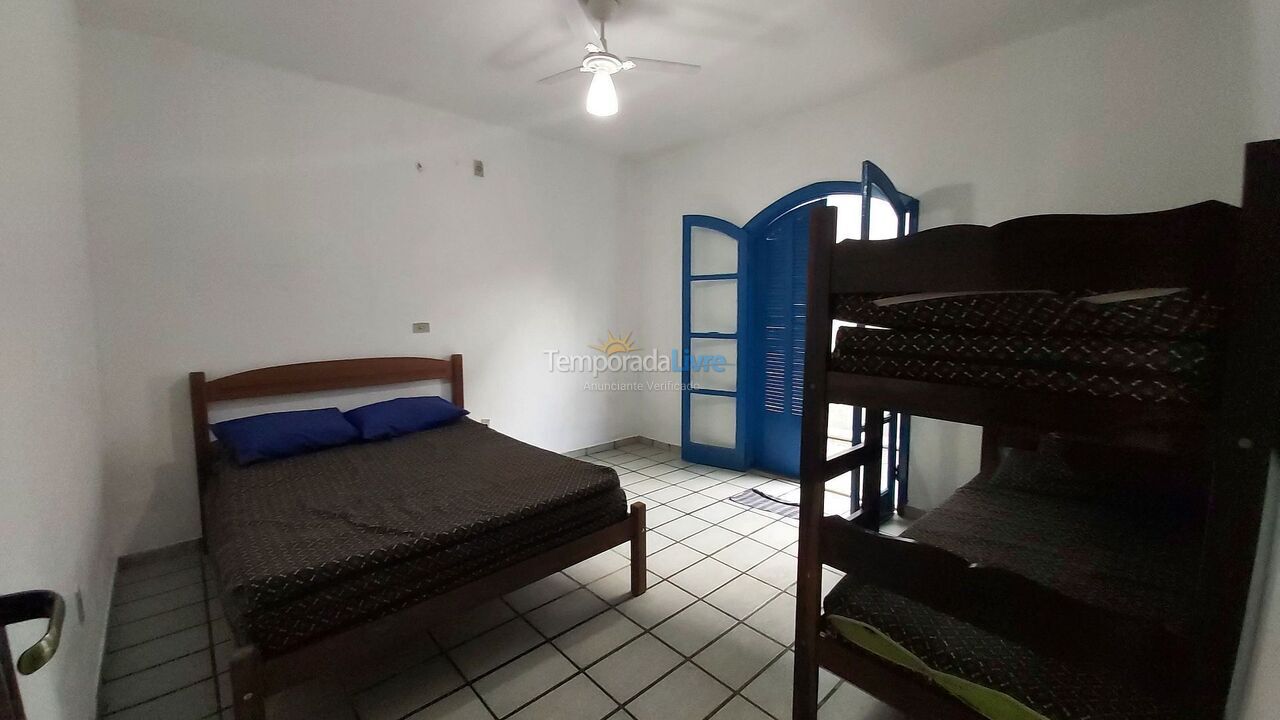 Casa para aluguel de temporada em Ubatuba (Maranduba)