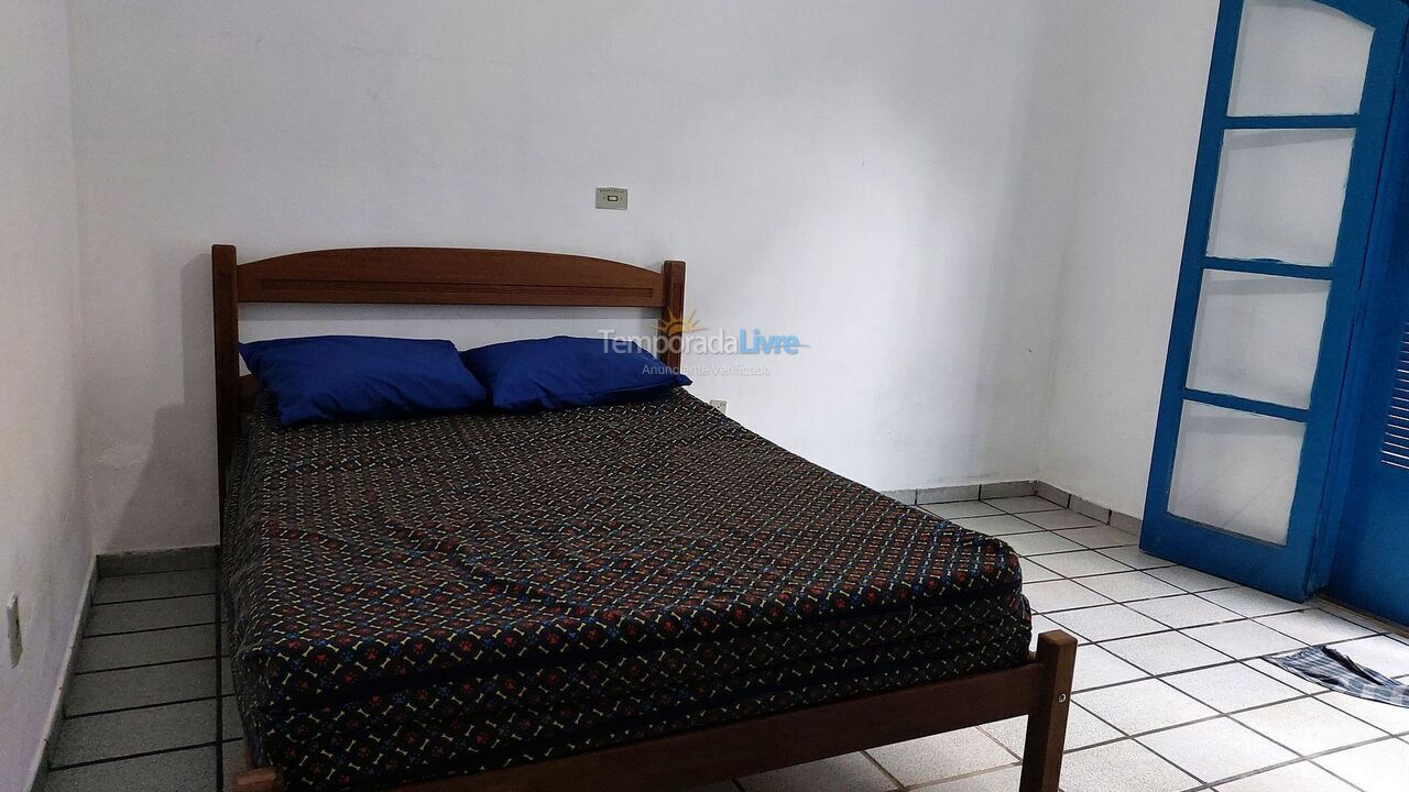 Casa para aluguel de temporada em Ubatuba (Maranduba)