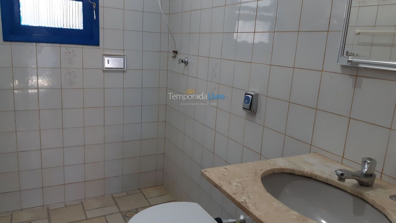 Casa para aluguel de temporada em Ubatuba (Maranduba)