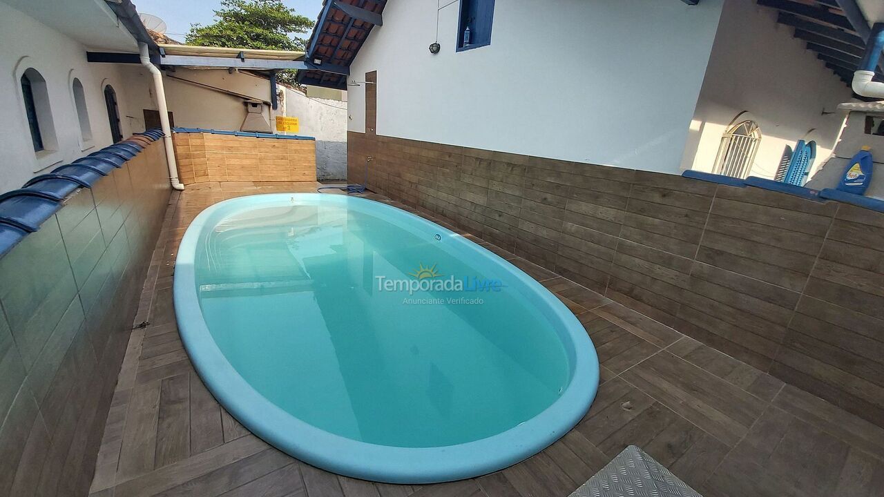 Casa para aluguel de temporada em Ubatuba (Maranduba)