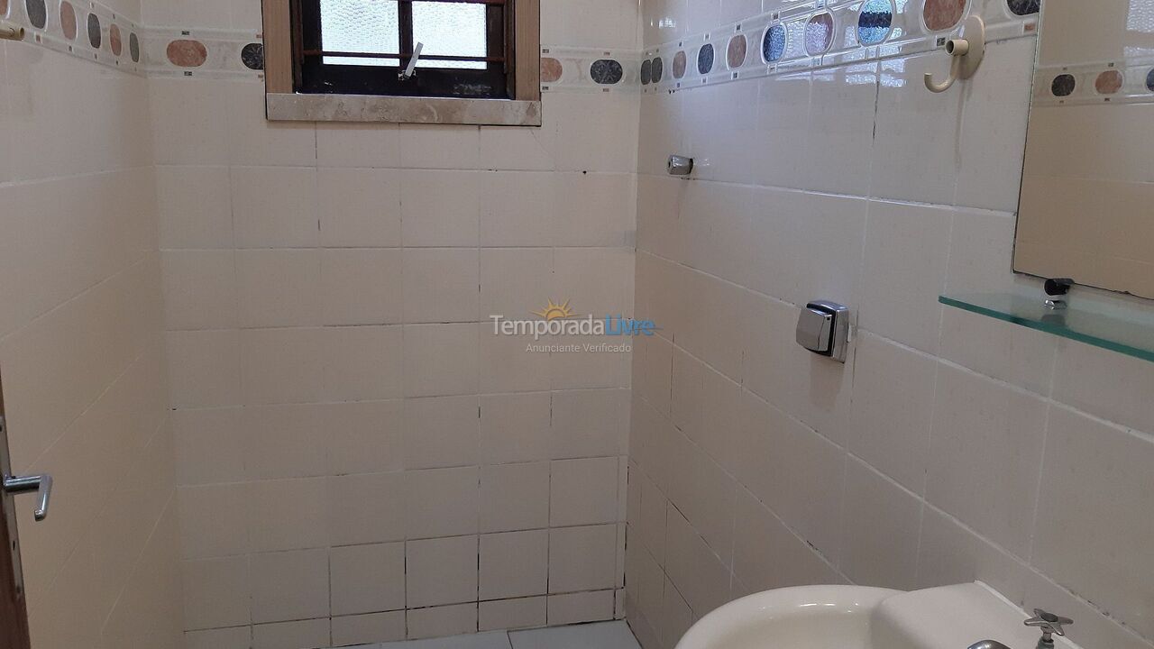 Apartamento para aluguel de temporada em Ubatuba (Maranduba)