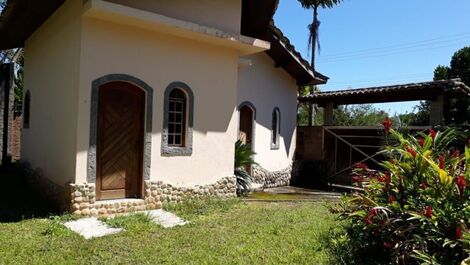 0179.00 - Casa - Lagoinha - 5 Dorm - 15 Pessoas - Piscina
