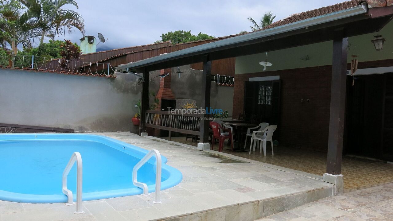 Casa para alquiler de vacaciones em Ubatuba (Maranduba)