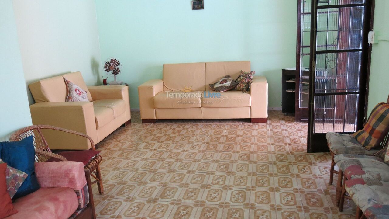 Casa para alquiler de vacaciones em Ubatuba (Maranduba)