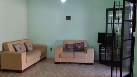 0052.00 - Maranduba - Casa - 5 Dormitorios - 12 Pers - 100M Del Mar...