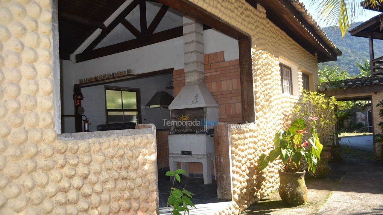 Casa para aluguel de temporada em Ubatuba (Lagoinha)