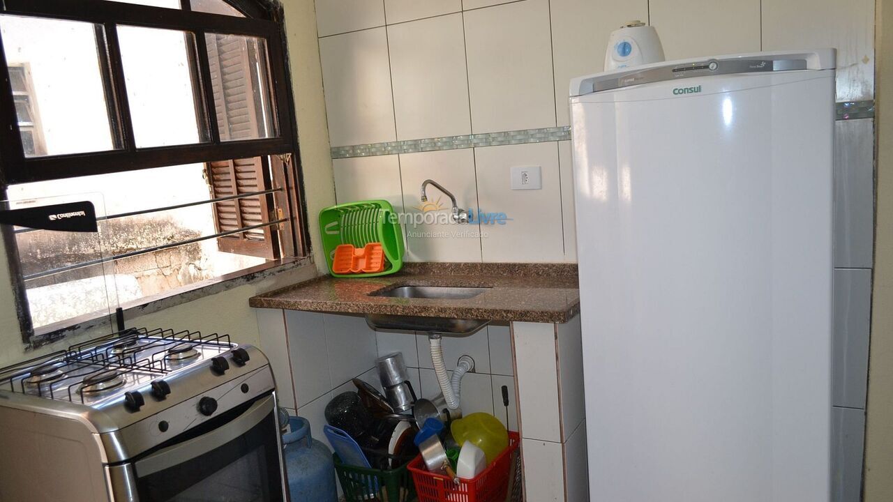 Casa para aluguel de temporada em Ubatuba (Maranduba)