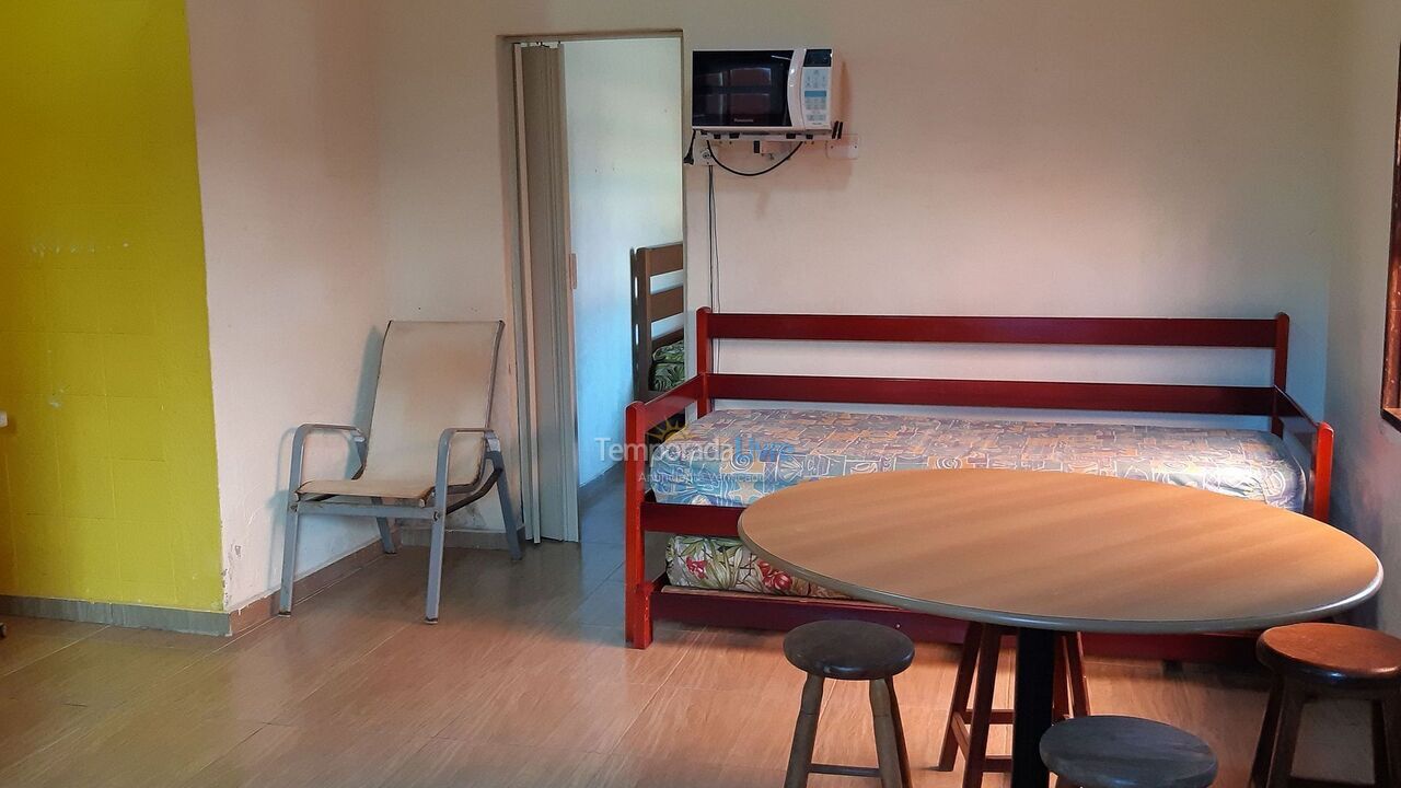 Casa para aluguel de temporada em Ubatuba (Maranduba)