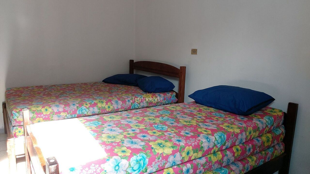 Casa para aluguel de temporada em Ubatuba (Maranduba)