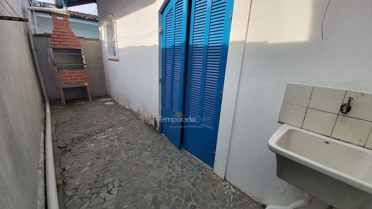 Casa para aluguel de temporada em Ubatuba (Maranduba)