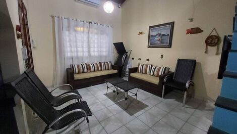 0352.00 - Maranduba - Casa - 3 Dorm - 1 Dorm Mezanino - 3 Ar...