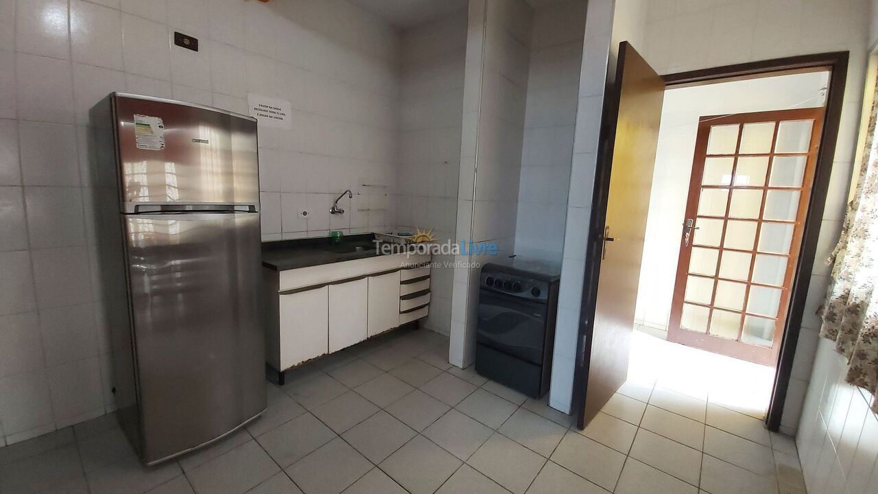 Apartamento para aluguel de temporada em Ubatuba (Maranduba)