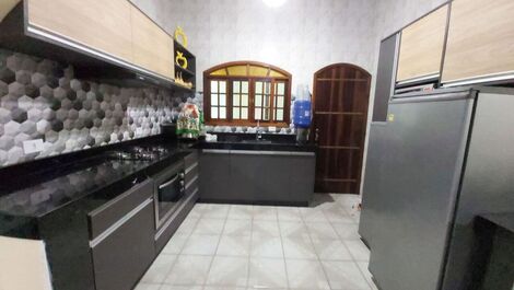 0352.00 - Maranduba - Casa - 3 Dorm - 1 Dorm Mezanino - 3 Ar...