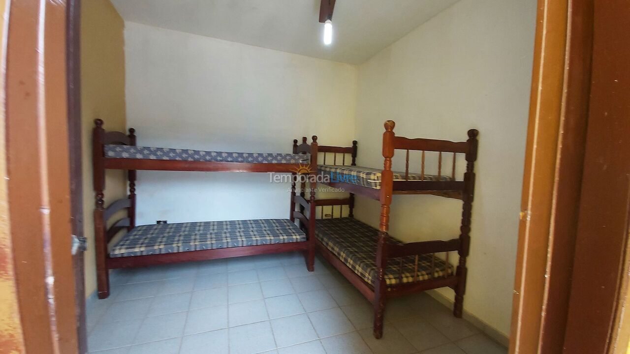 Apartamento para aluguel de temporada em Ubatuba (Maranduba)