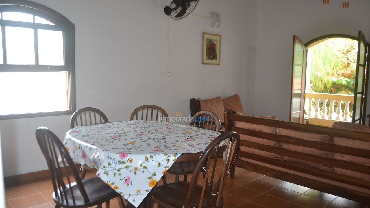Casa para aluguel de temporada em Ubatuba (Praia Grande)