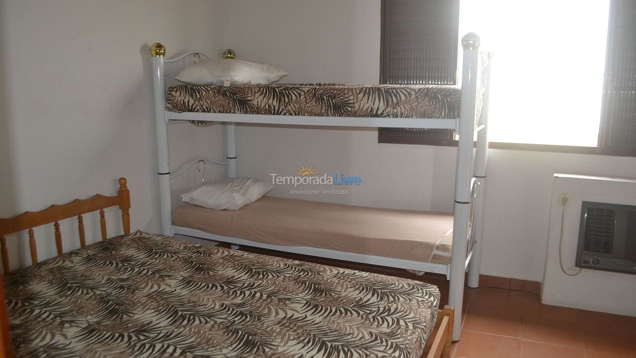 Casa para aluguel de temporada em Ubatuba (Praia Grande)